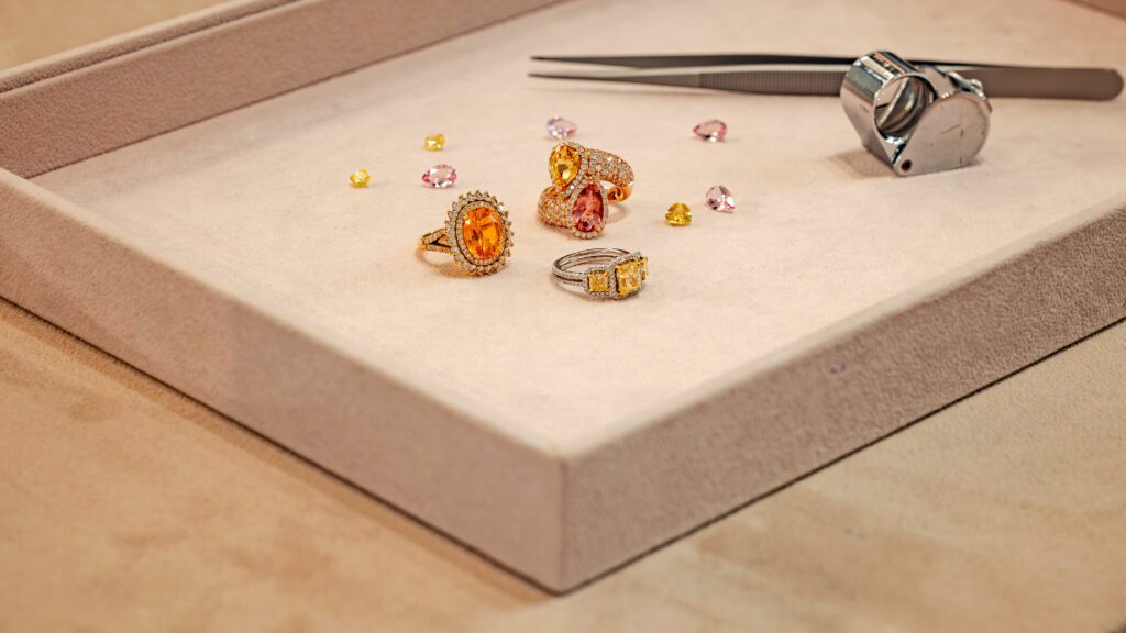Elen Larcebeau Boutique, an artisanal jewelry shop in Bordeaux · vrai studio