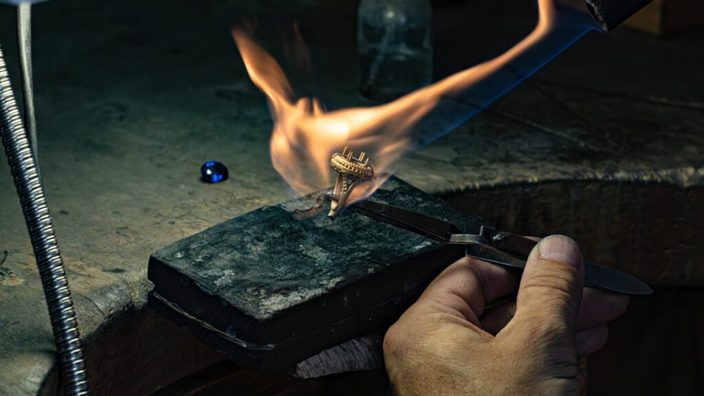 Boutique Elen Larcebeau — photographie ambiance joaillerie artisanale · vrai studio